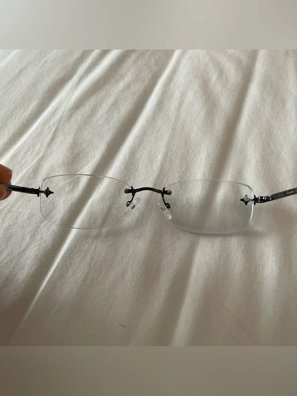 trendy black rimless clear glasses with diamond details